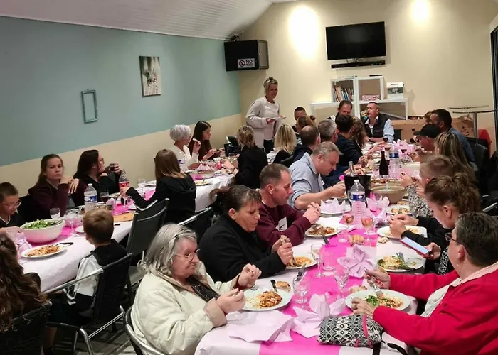 Spacieux 9 Pers Avec Terrasse - Api-1-52-1956 אתר קמפינג *